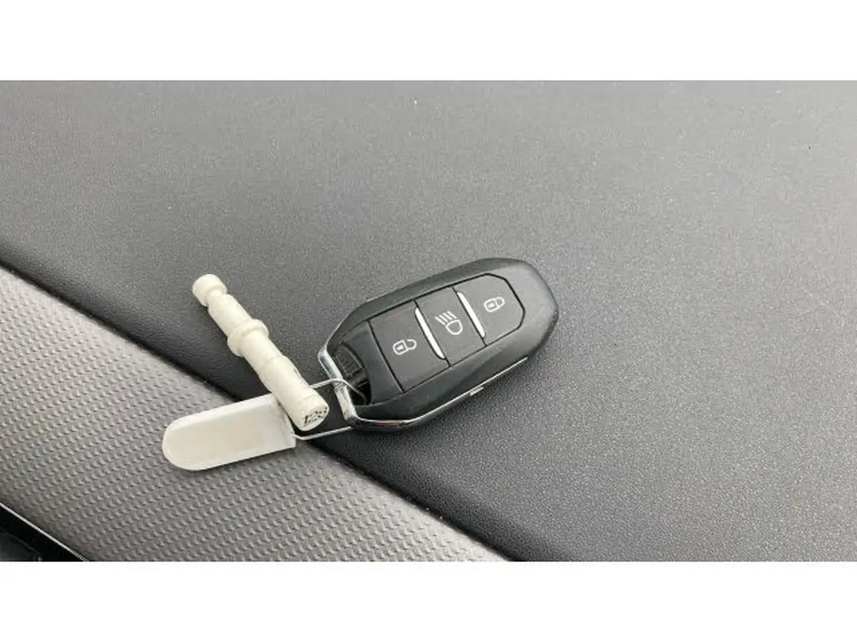 2018-citroen-c3-aircross-12-puretech-flair-110ps-ss-big-19