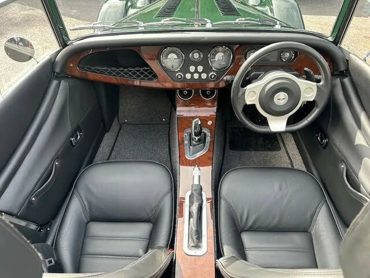 2021-morgan-plus-4-20-auto-big-4