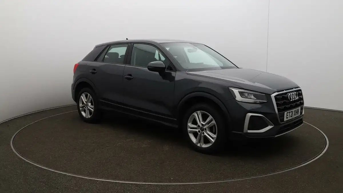2021-audi-q2-10-30-tfsi-sport-big-34