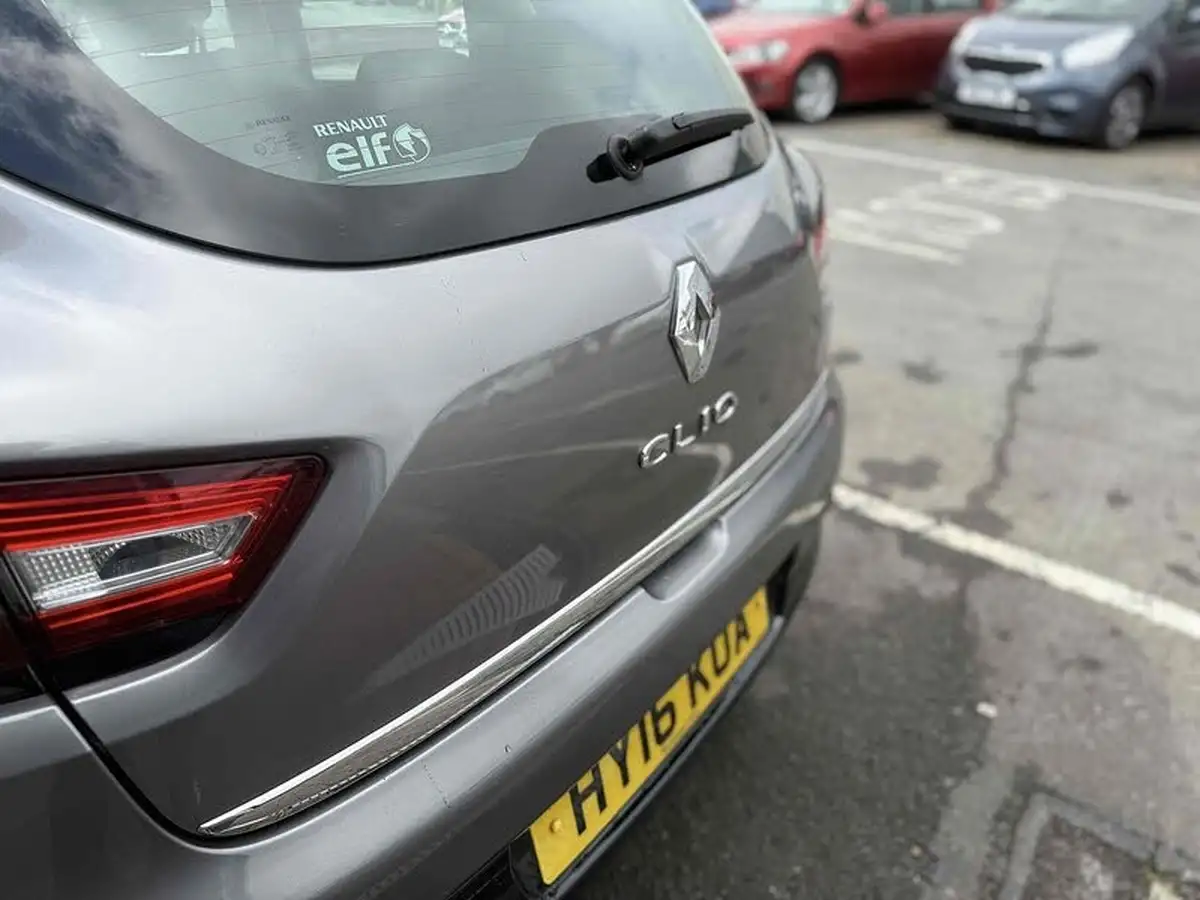 2016-renault-clio-12-dynamique-nav-16v-big-26