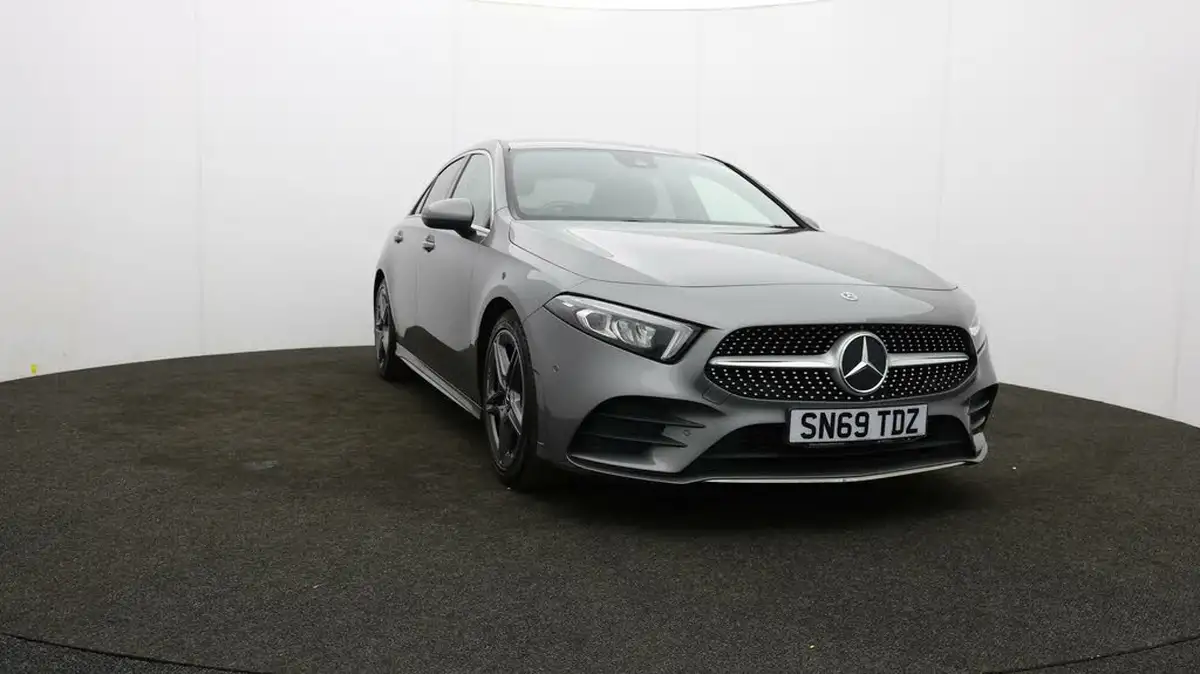 2019-mercedes-benz-a-class-20-a220-amg-line-saloon-4d-4matic-big-44