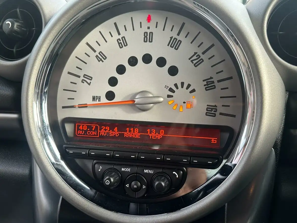 2012-mini-countryman-20td-cooper-sd-143bhp-all4-big-22