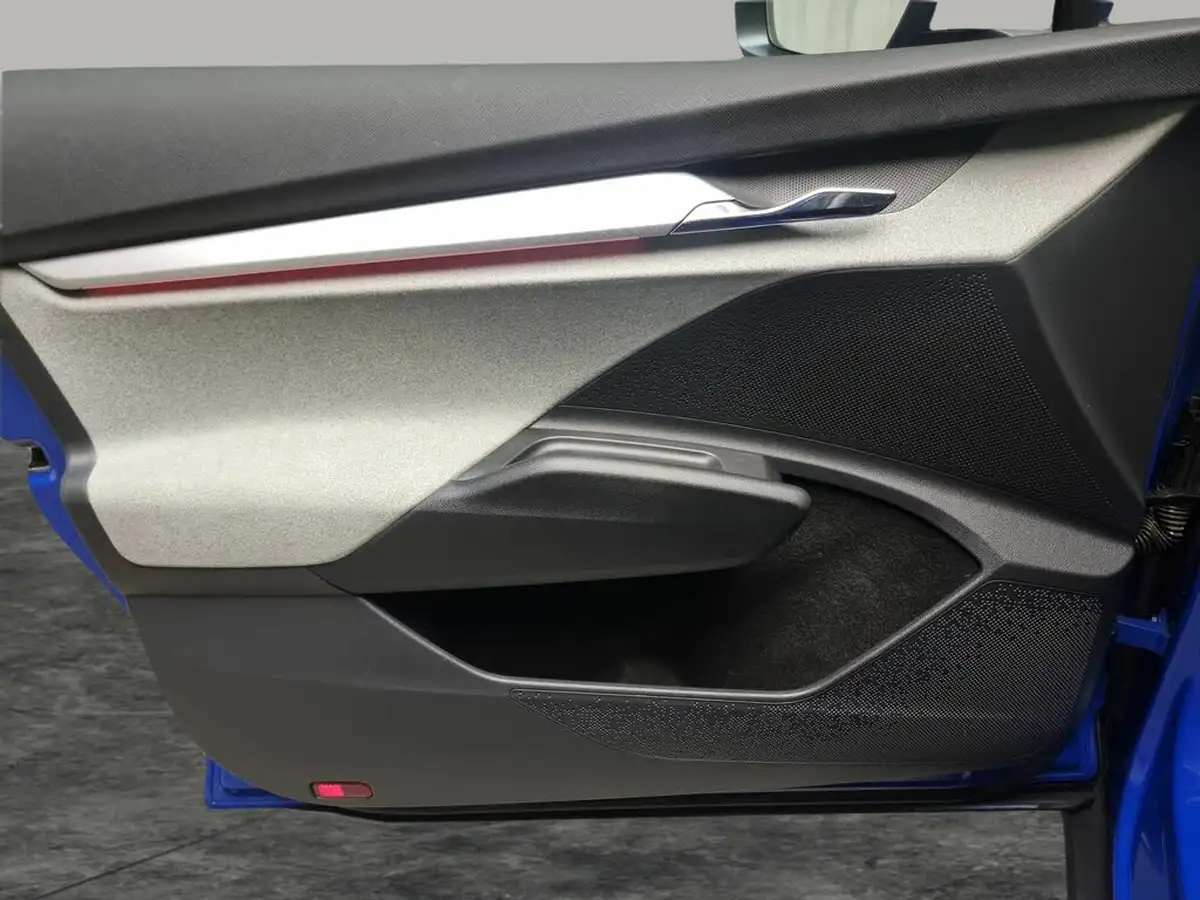 2022-skoda-enyaq-e-60-big-32
