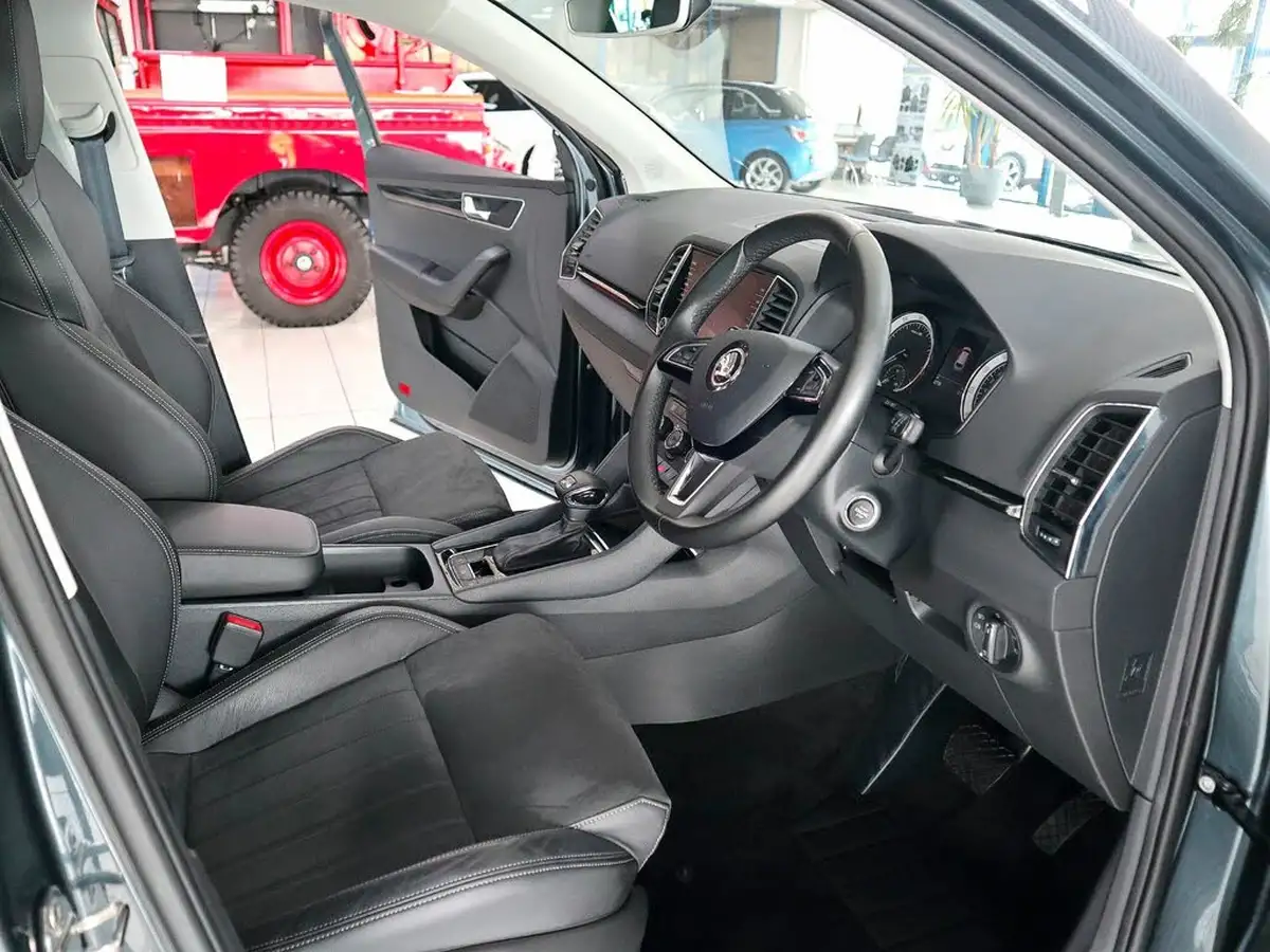2020-skoda-karoq-15-tsi-se-l-dsg-big-2