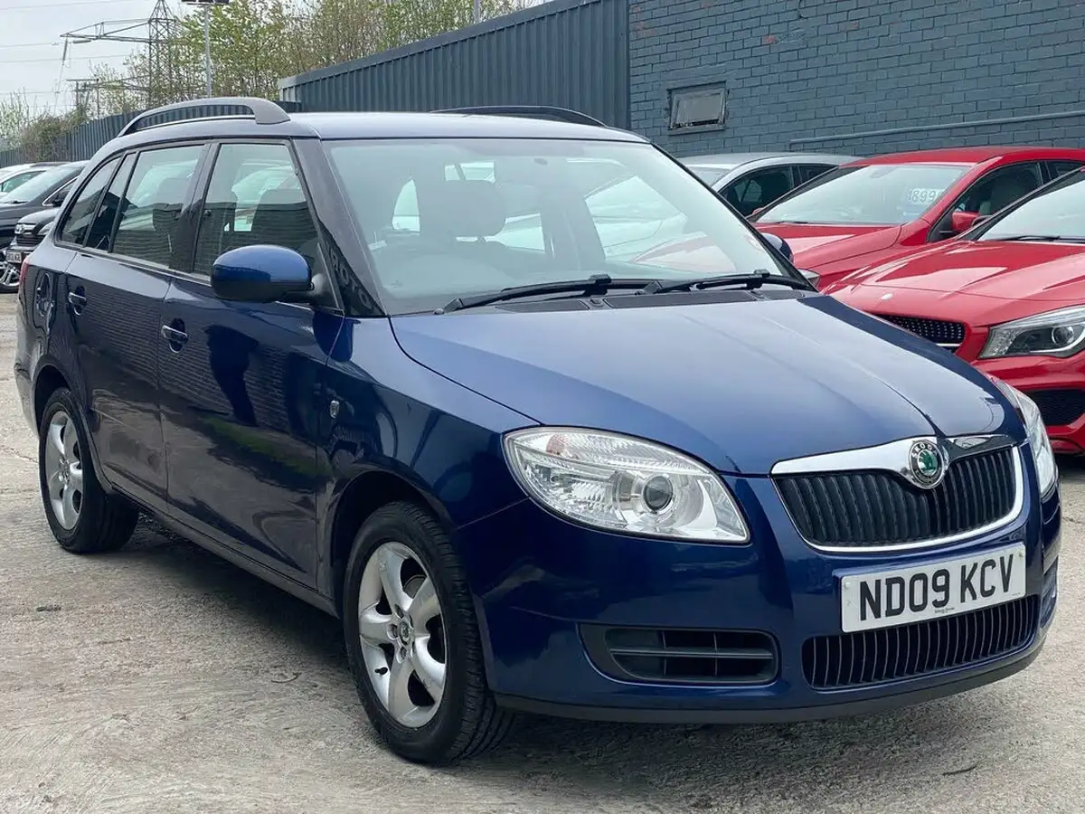 2009-skoda-fabia-14-2-estate-big-1