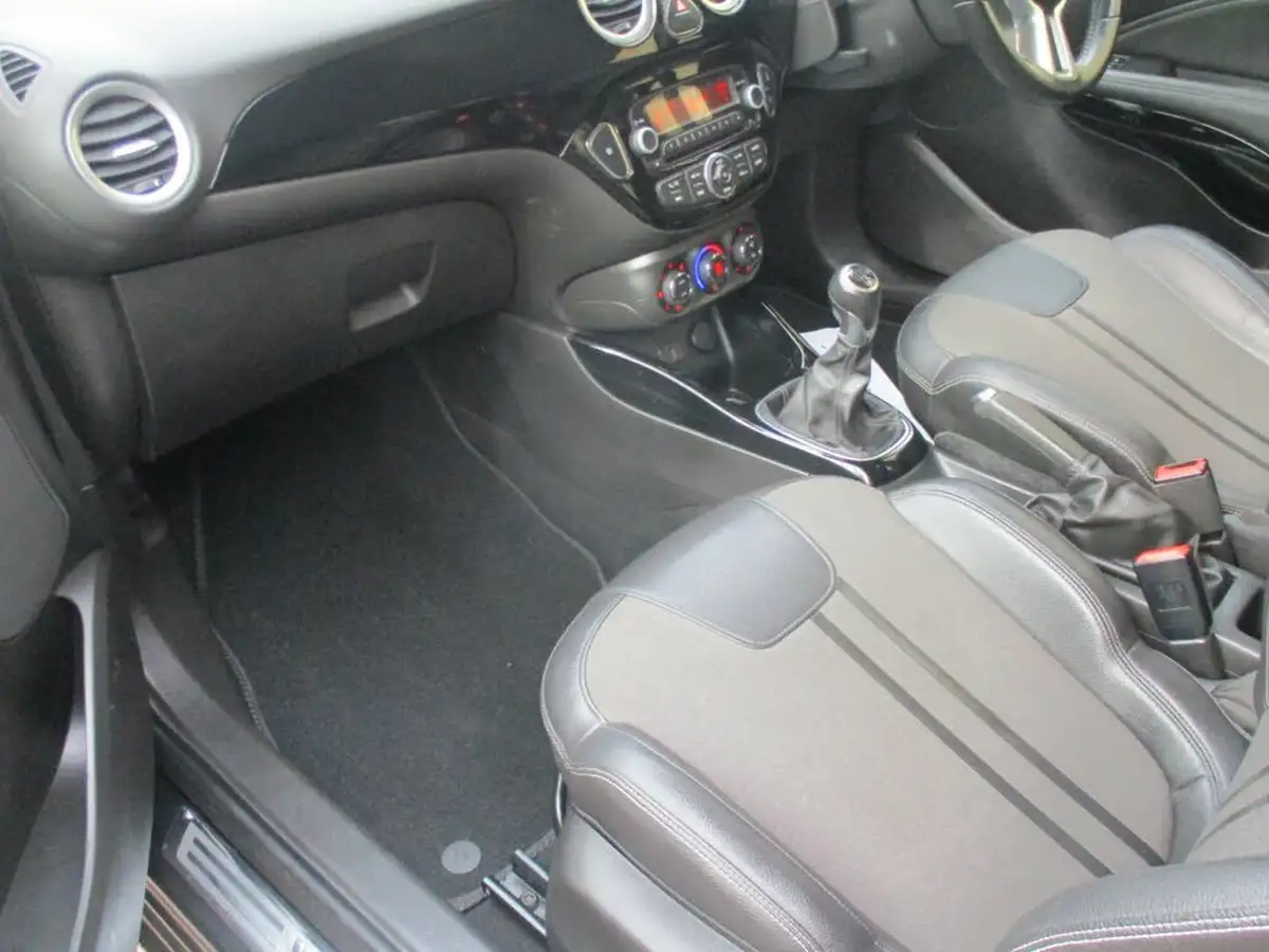 2016-vauxhall-adam-14i-vvt-16v-slam-100ps-big-22