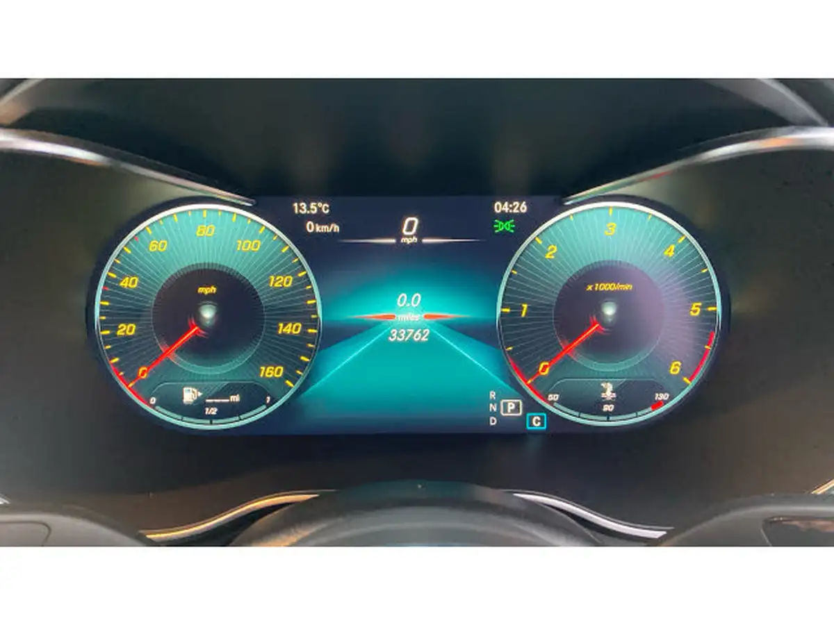 2020-mercedes-benz-glc-class-20d-glc300d-amg-line-premium-station-wagon-5d-big-17