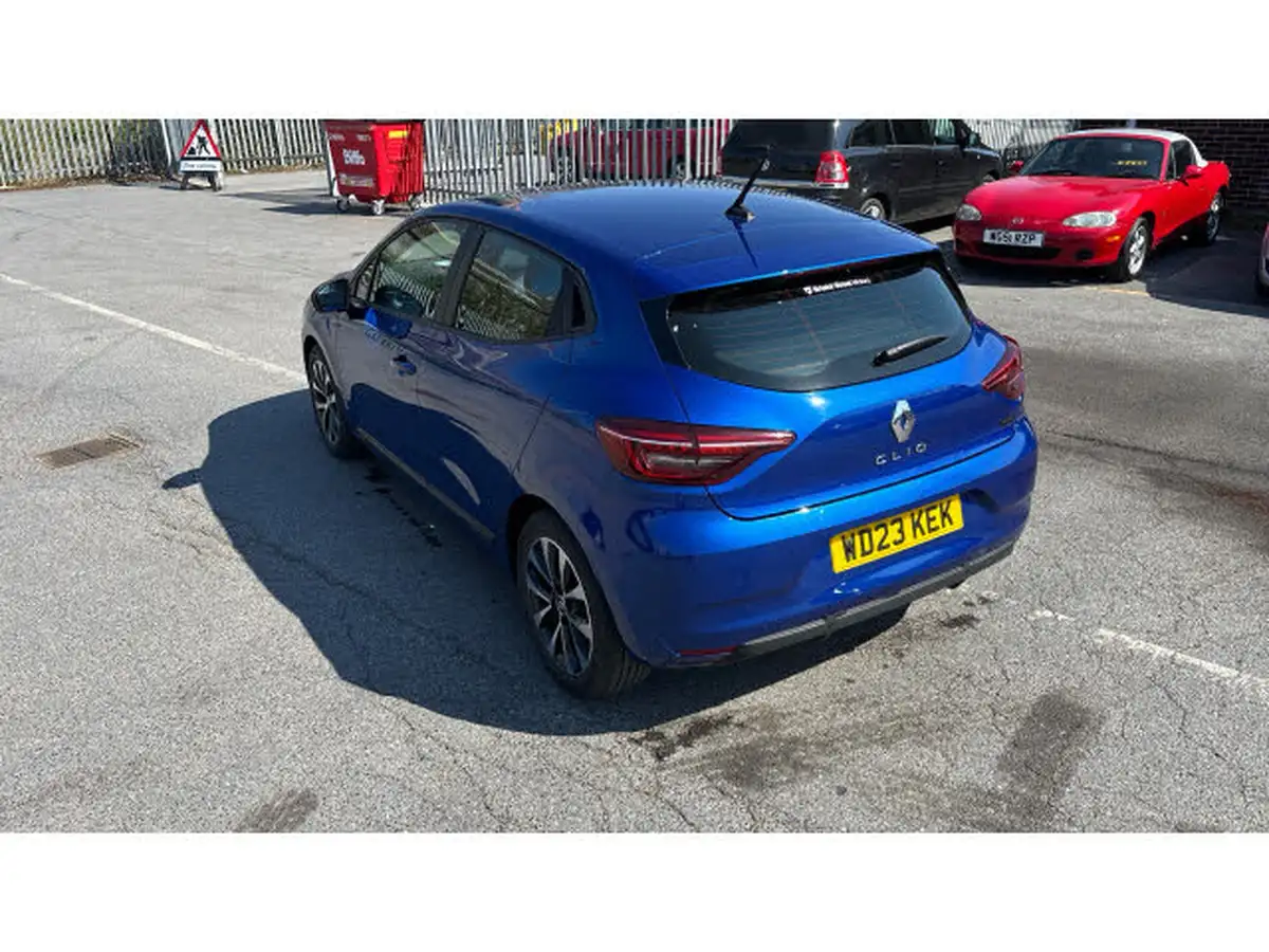 2023-renault-clio-16-evolution-big-24