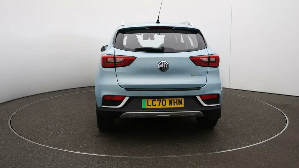 2020-mg-zs-suv-e-exclusive-ev-big-6