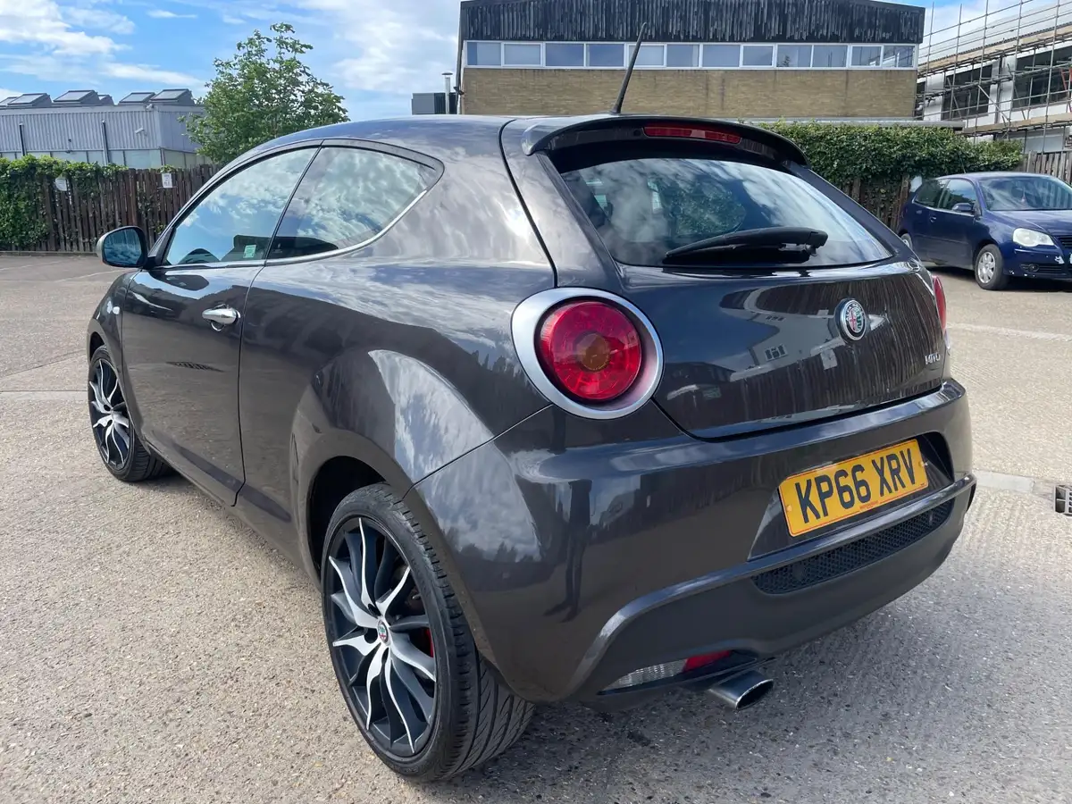 2016-alfa-romeo-mito-09-super-big-3