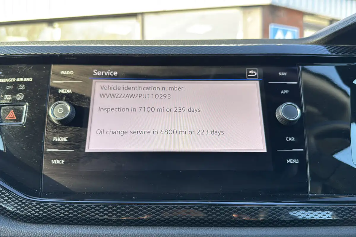 2023-volkswagen-polo-10-tsi-life-dsg-big-46