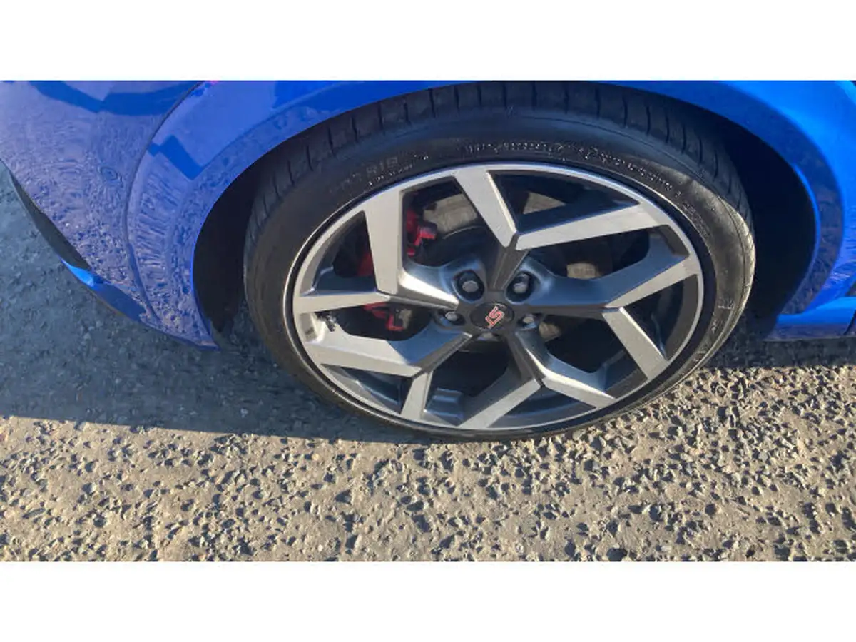 2023-ford-puma-suv-15-st-big-36