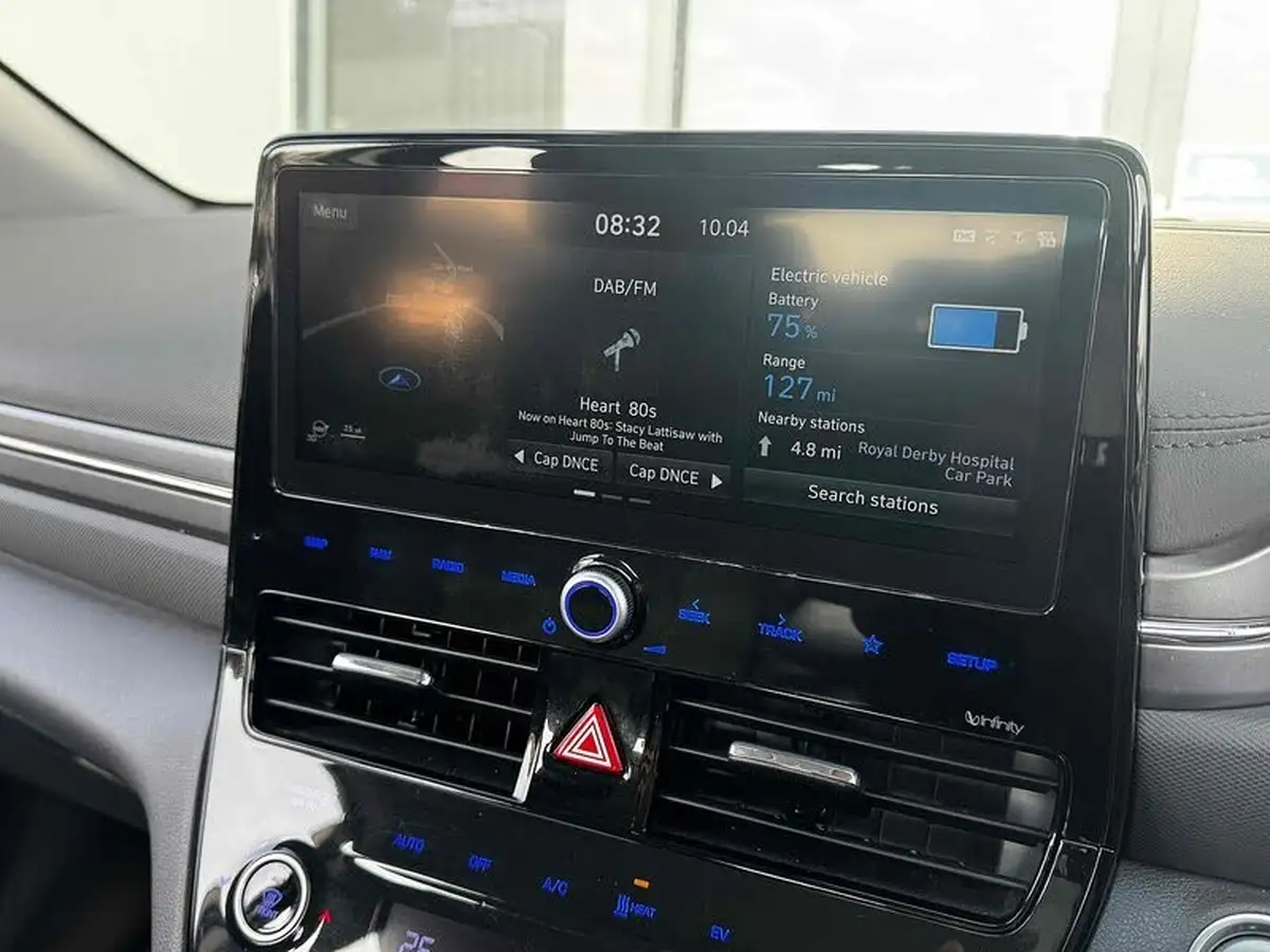 2020-hyundai-kona-e-premium-136ps-39kwh-big-34