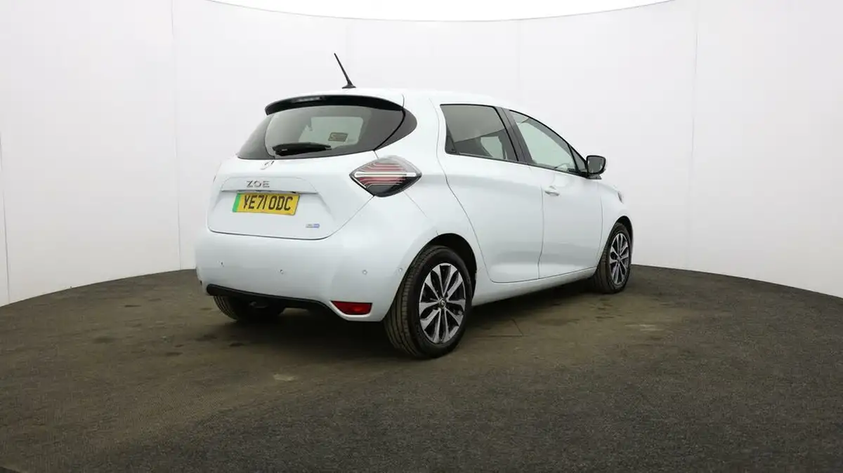 2021-renault-zoe-e-gt-line-big-51
