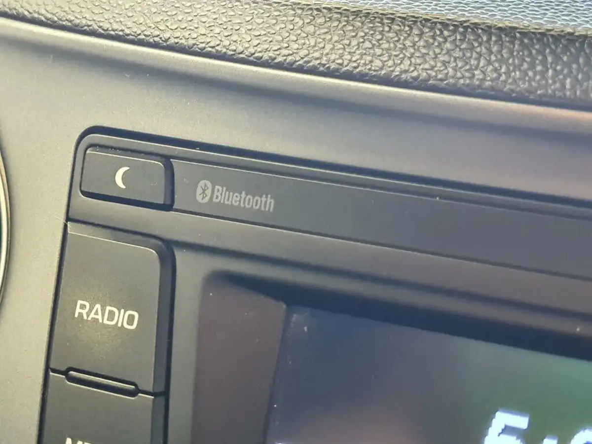2018-hyundai-i10-12-se-big-44