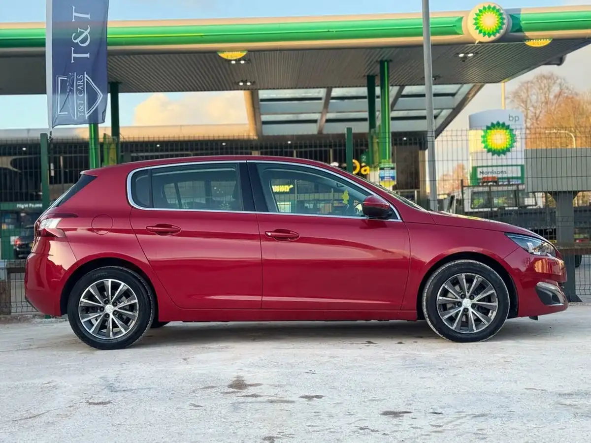 2015-peugeot-308-16-bluehdi-allure-16bluehdi-big-14