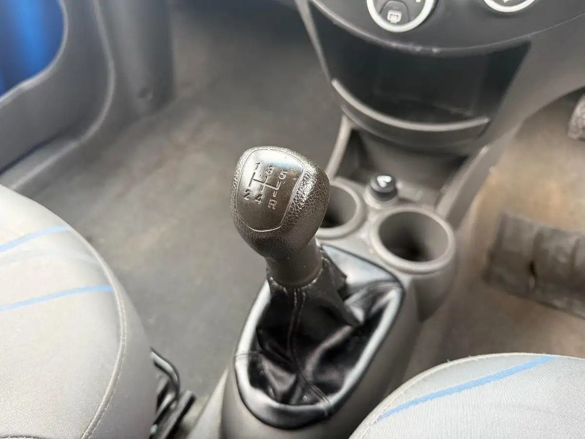 2010-chevrolet-spark-12-lt-big-15