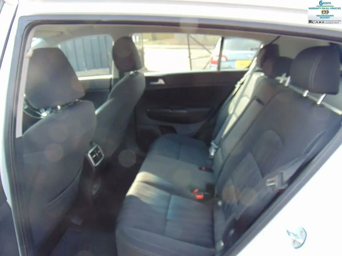 2017-kia-sportage-16-gdi-1-isg-big-15