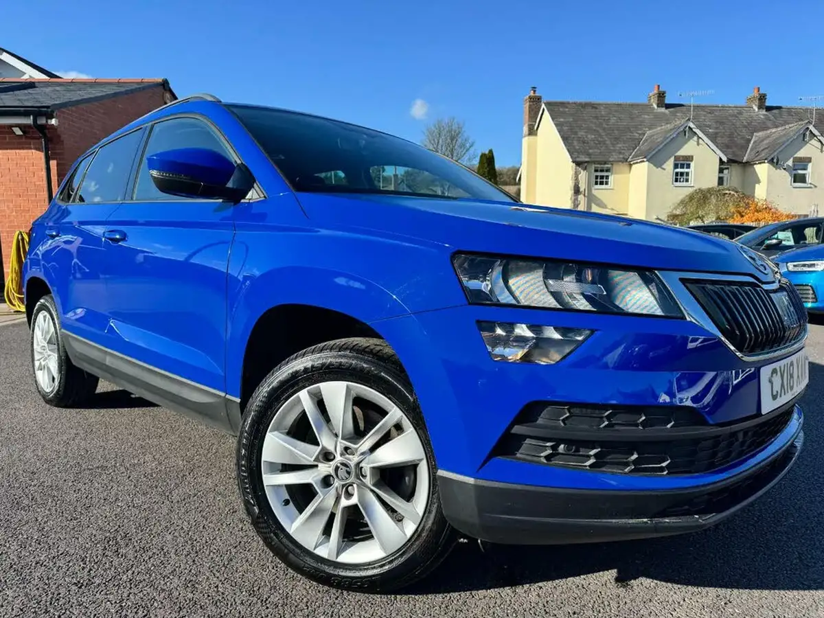 2018-skoda-karoq-10-tsi-se-technology-ss-big-9