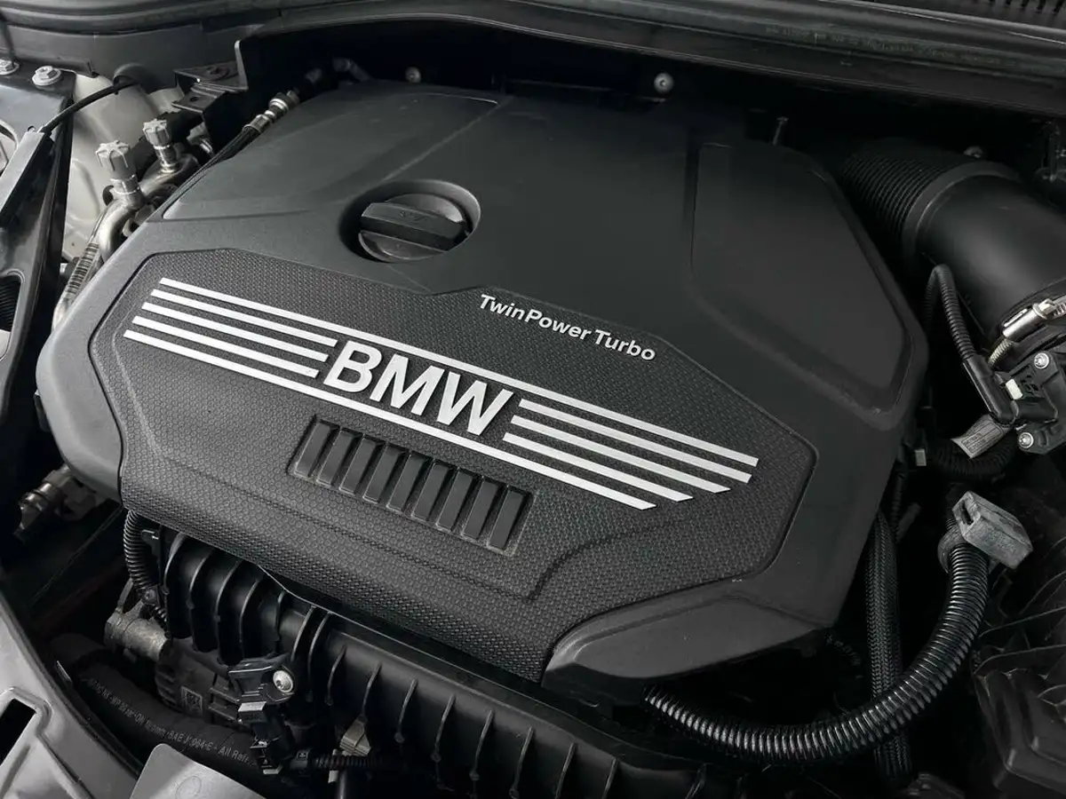 2021-bmw-1-series-15-118i-sport-lcp-big-10