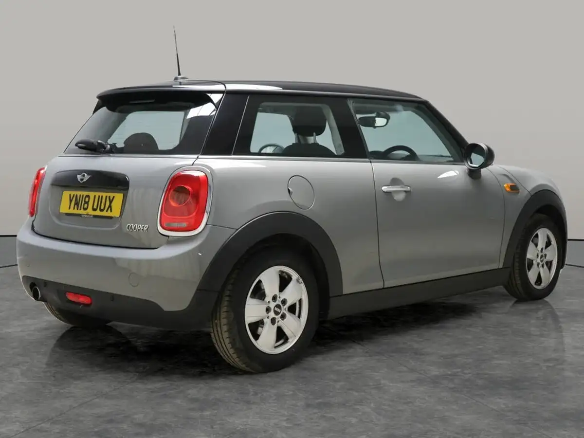 2018-mini-cooper-15-cooper-series-ii-ss-hatchback-3d-auto-big-8