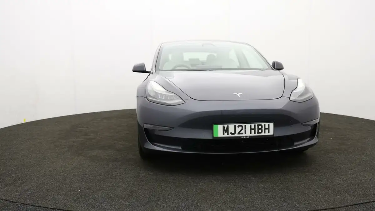 2021-tesla-model-3-e-long-range-4x4-big-45