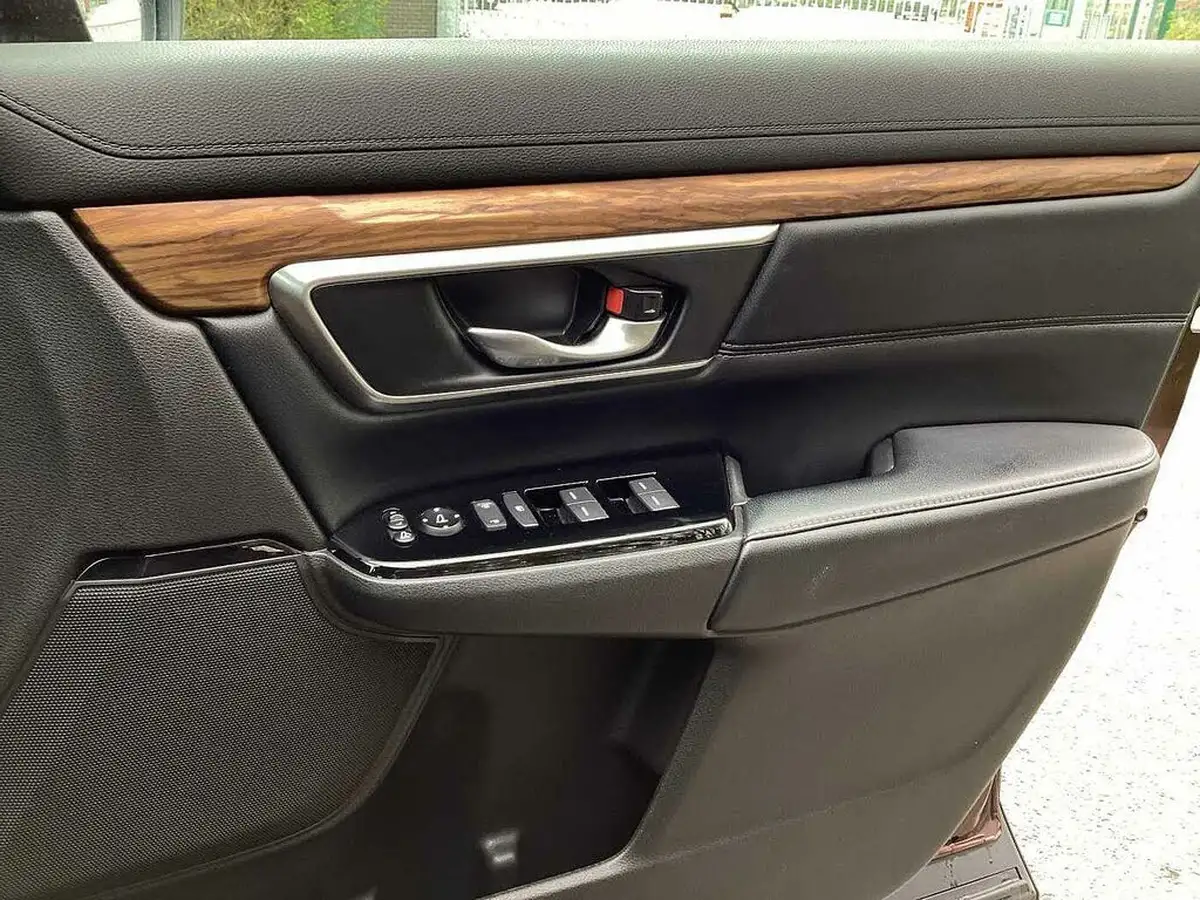 2019-honda-cr-v-15-vtec-turbo-sr-193ps-cvt-big-25