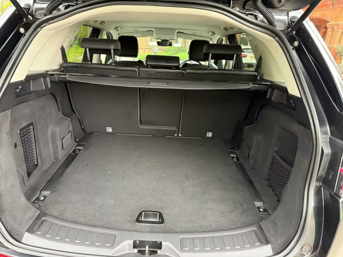 2021-land-rover-discovery-sport-20-d165-s-big-32