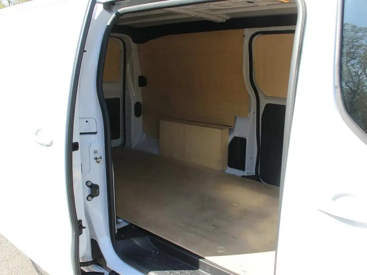 2023-peugeot-expert-15-bluehdi-asphalt-premium-long-1000-big-9