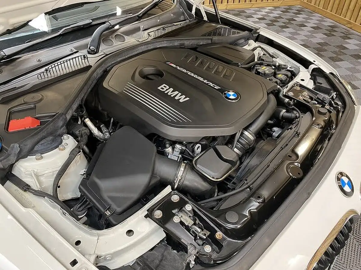 2017-bmw-1-series-30-m140i-5d-sport-auto-big-19