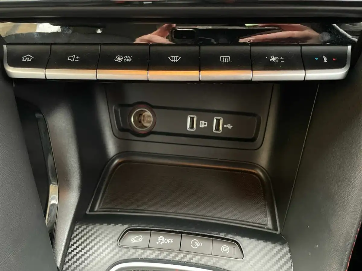 2022-mg-zs-suv-15-vti-tech-exclusive-big-17