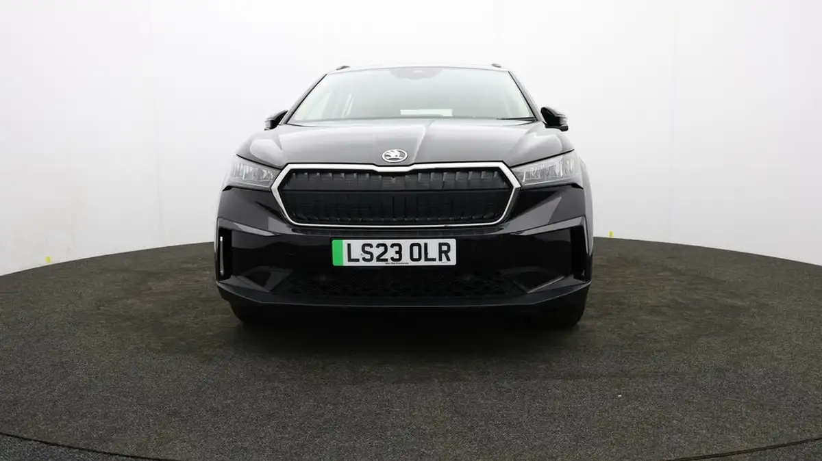 2023-skoda-enyaq-e-60-big-45