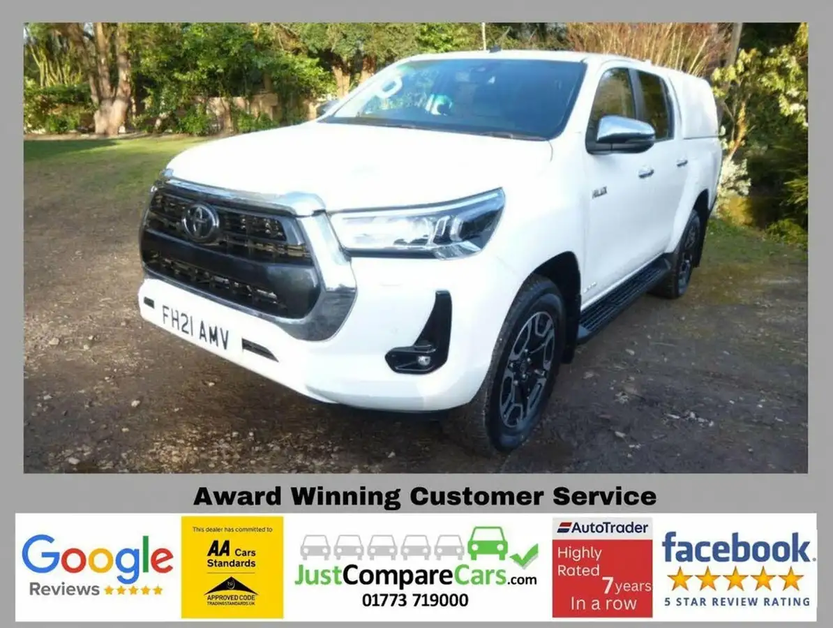2021-toyota-hi-lux-24d-4d-invincible-150hpeu6d-auto-big-0