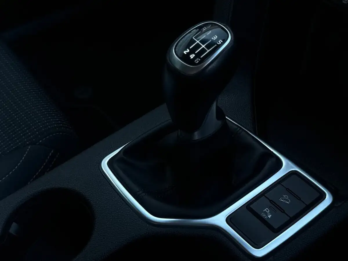 2019-kia-sportage-16-gdi-2-big-24