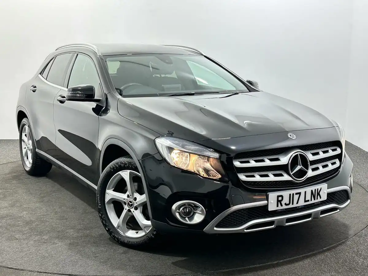 2017-mercedes-benz-gla-class-21d-gla-200d-sport-ss-7g-dct-big-52