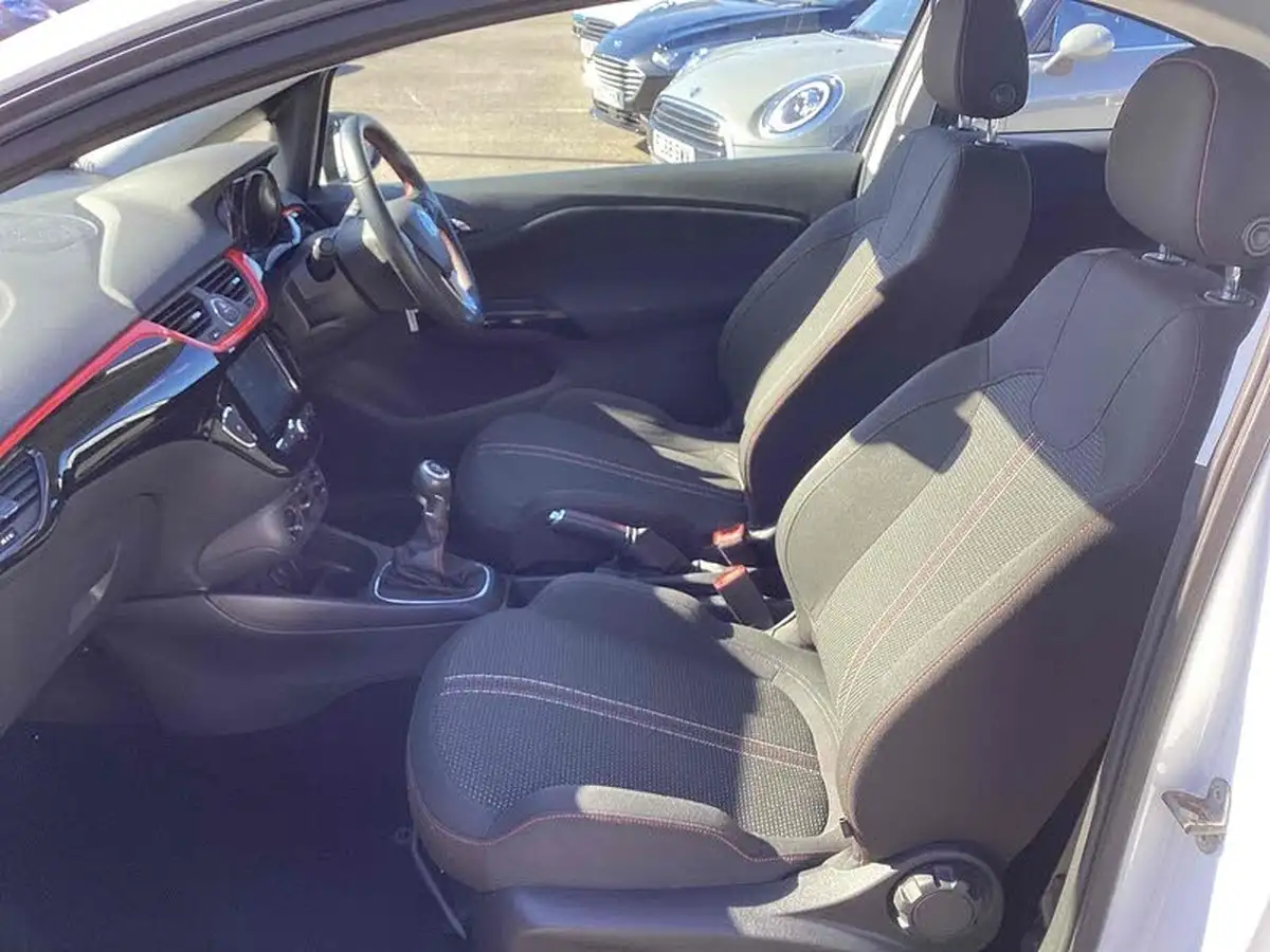 2017-vauxhall-corsa-14i-sri-vx-line-75ps-ecoflex-3d-big-22