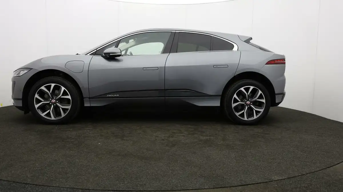 2021-jaguar-i-pace-ev400-hse-big-3