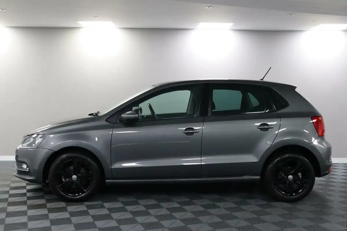 2016-volkswagen-polo-12-tsi-match-5d-big-13