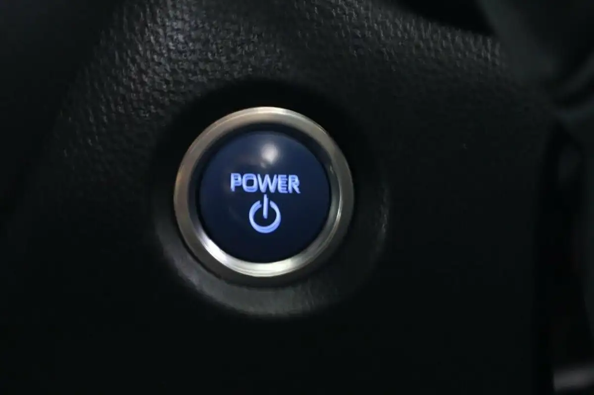 2021-toyota-corolla-20-vvt-i-icon-tech-touring-sports-big-20