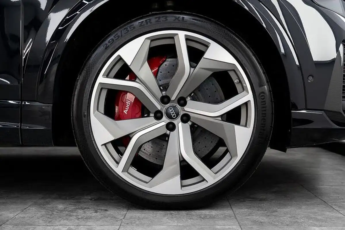 2020-audi-rs-q8-40-tfsi-carbon-black-big-5