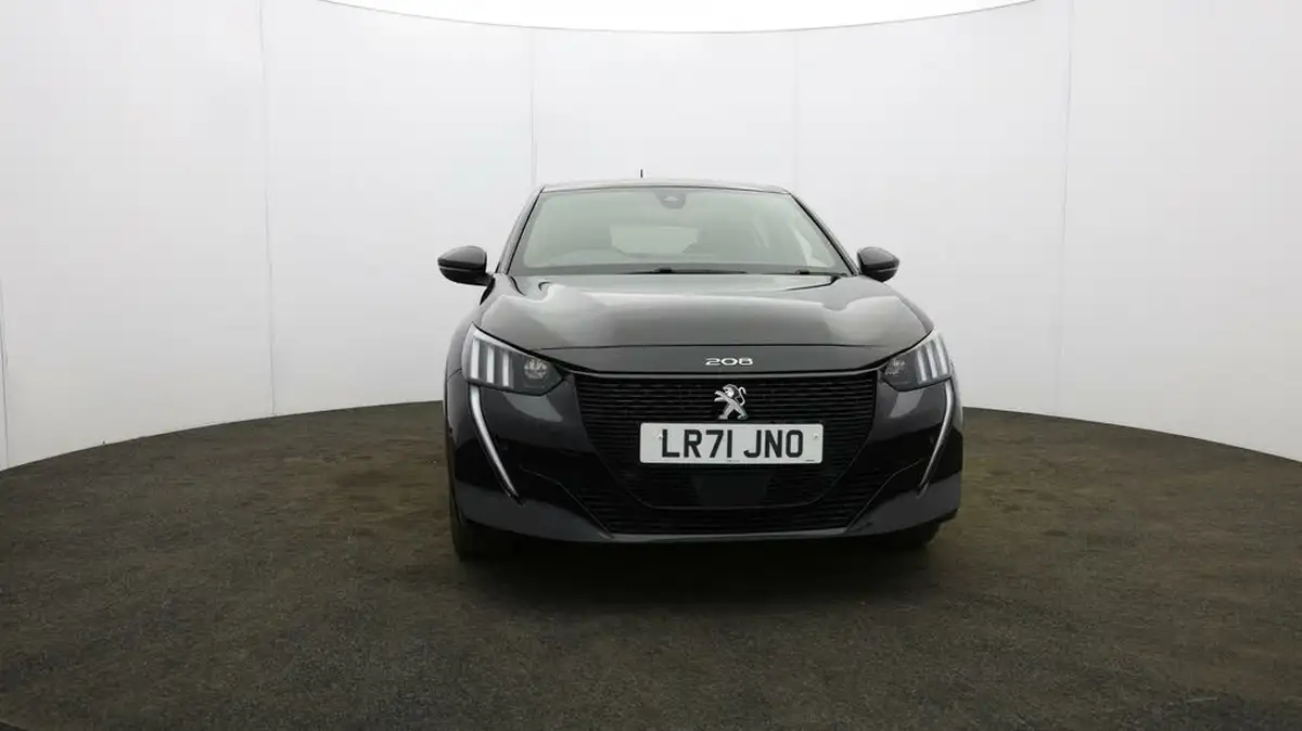 2021-peugeot-208-e-gt-premium-big-36
