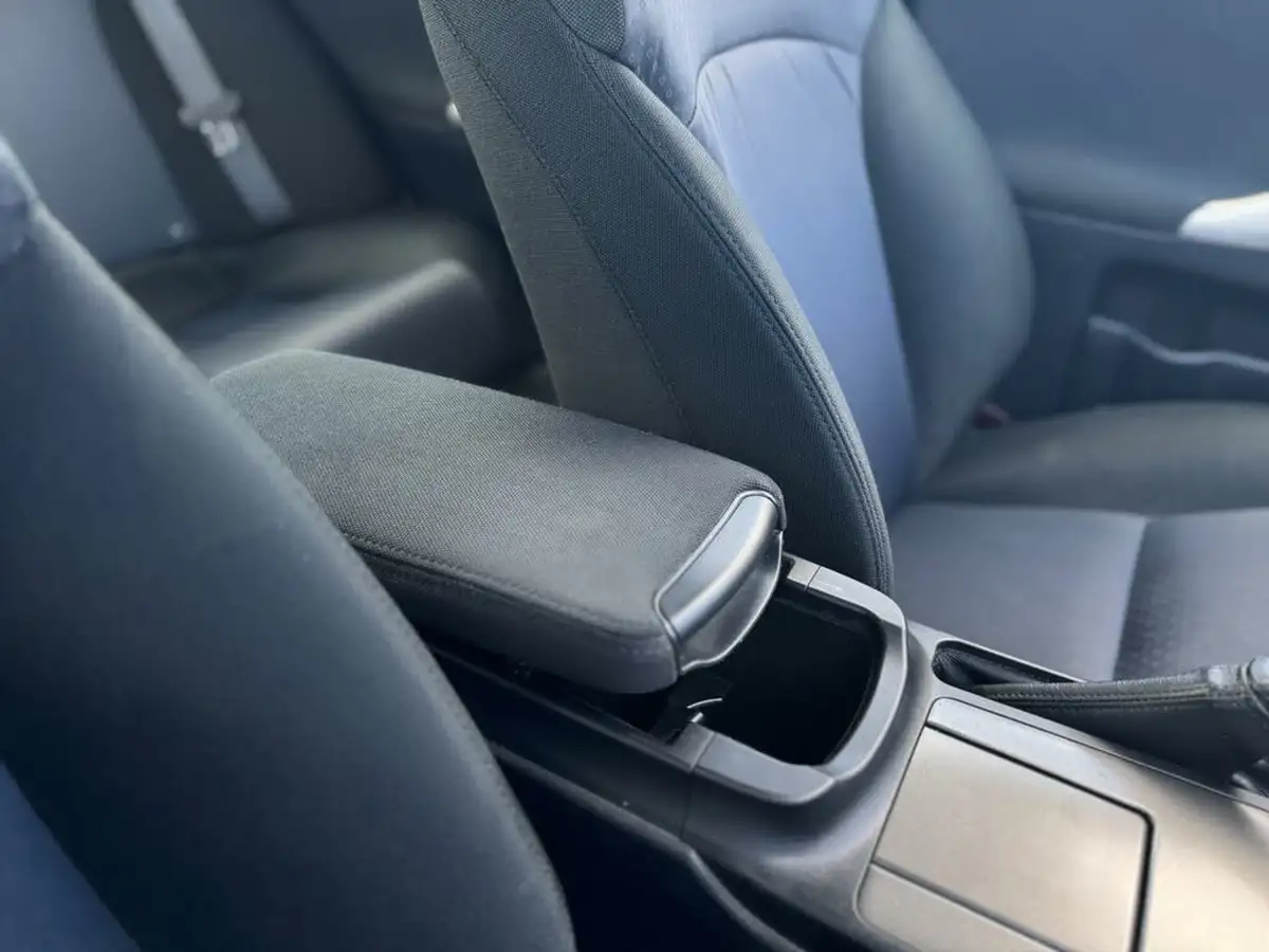 2008-lexus-is-250-25-big-54