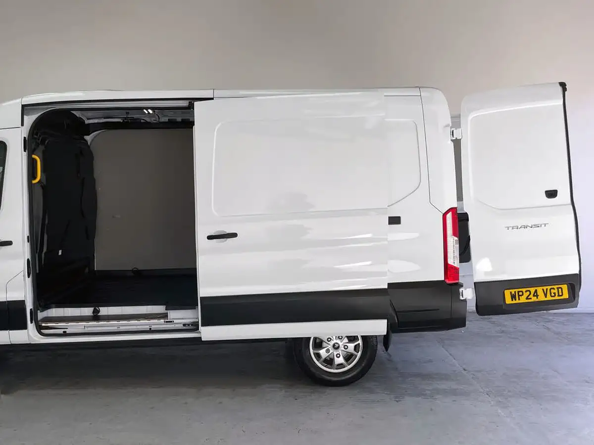 2023-ford-transit-20tdci-350-l3h2-limited-170pseu6d-rwd-panel-van-big-19