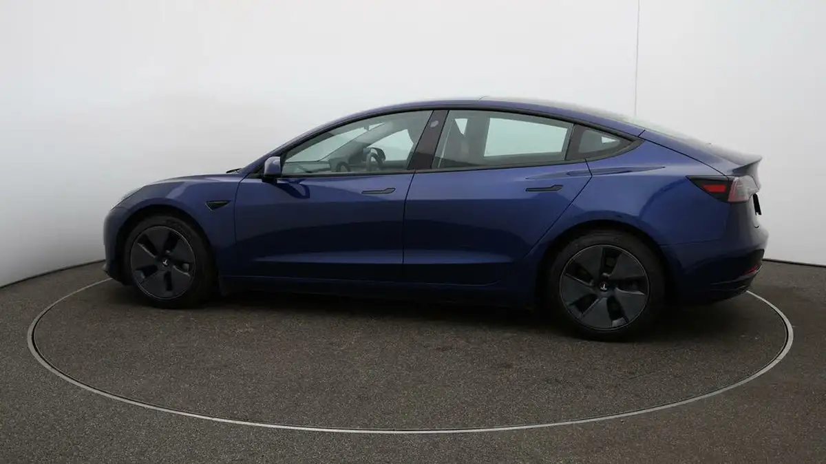 2021-tesla-model-3-e-standard-plus-big-50