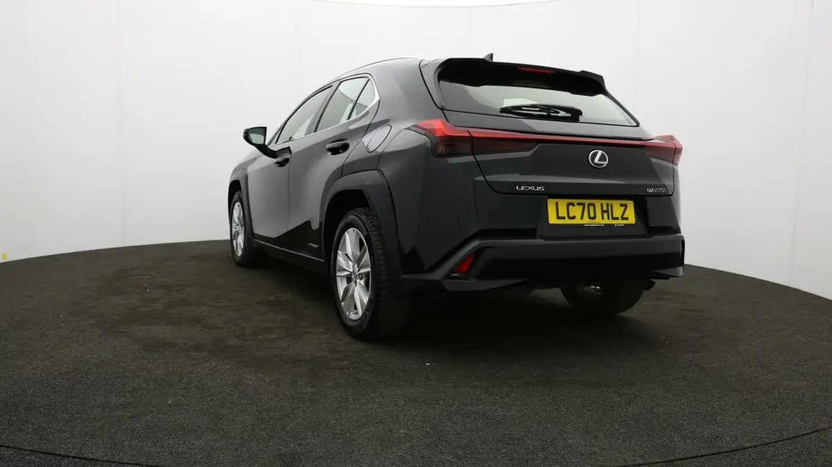 2020-lexus-ux-250h-20-ux-without-navigation-big-75