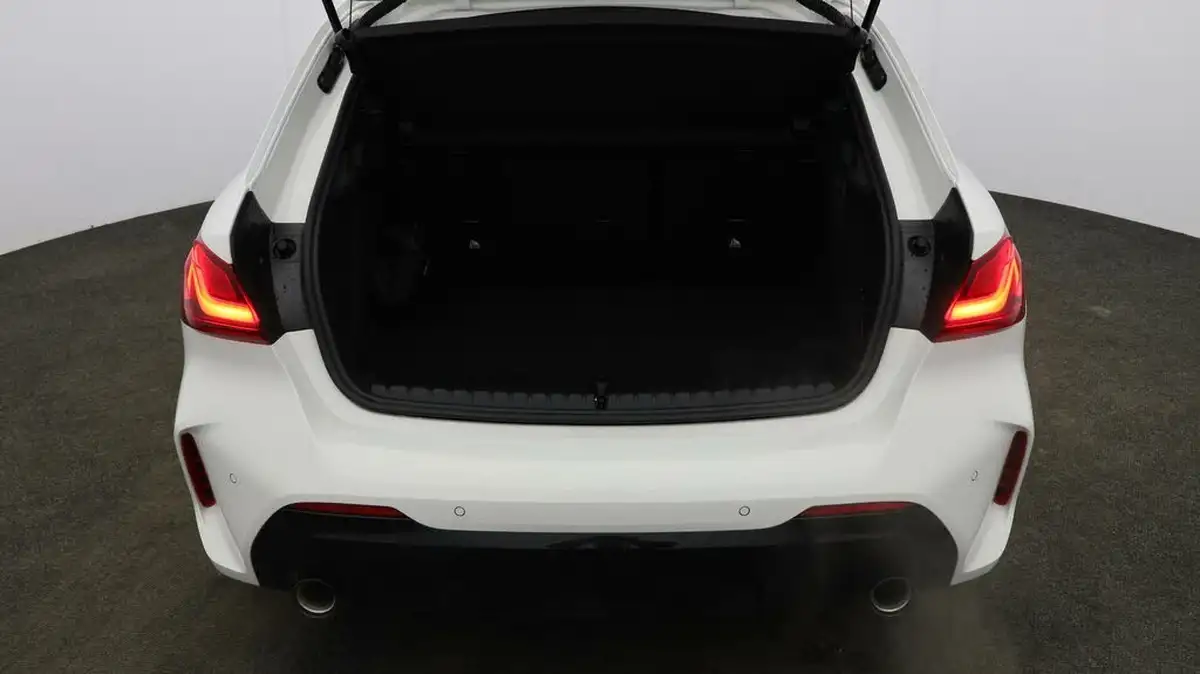 2024-bmw-1-series-20-128ti-lcp-big-16