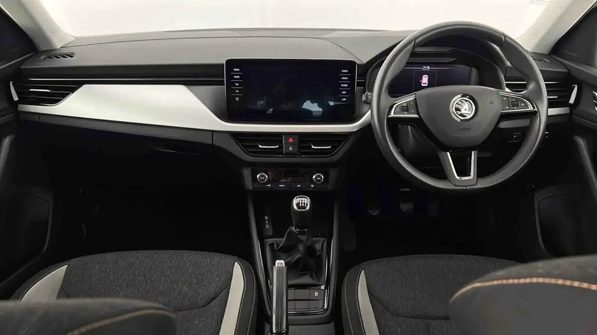 2020-skoda-kamiq-15-tsi-se-l-hatchback-big-9