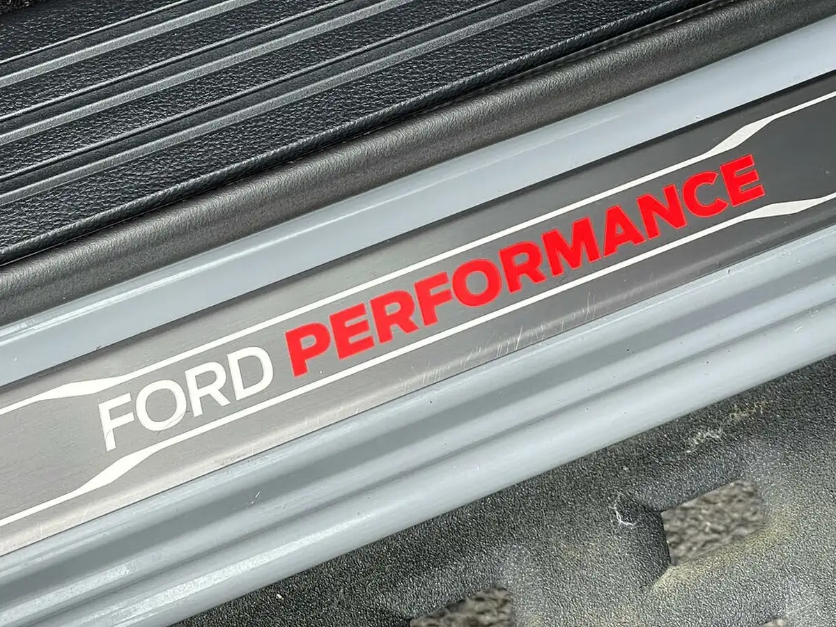 2019-ford-ranger-20-ecoblue-raptor-big-21