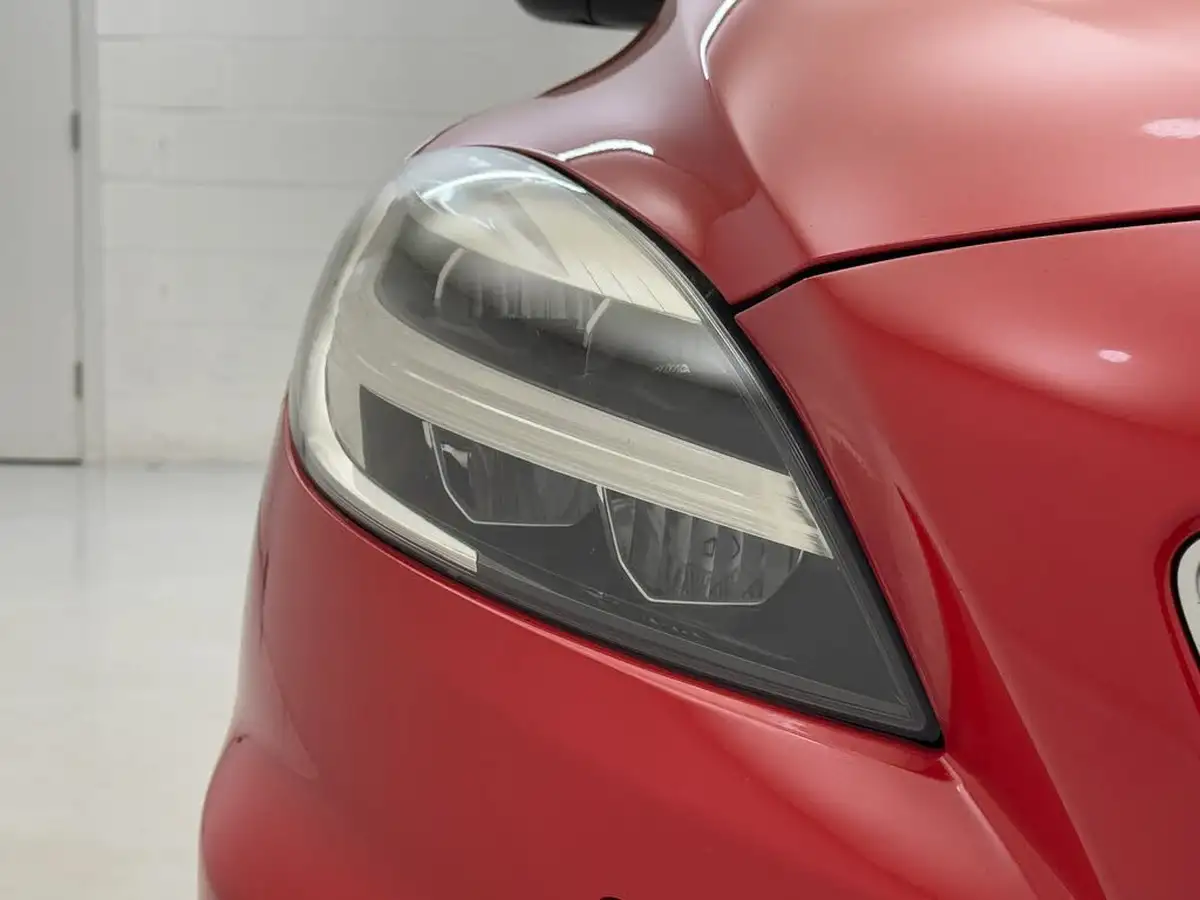 2016-volvo-v40-20-t2-r-design-big-26