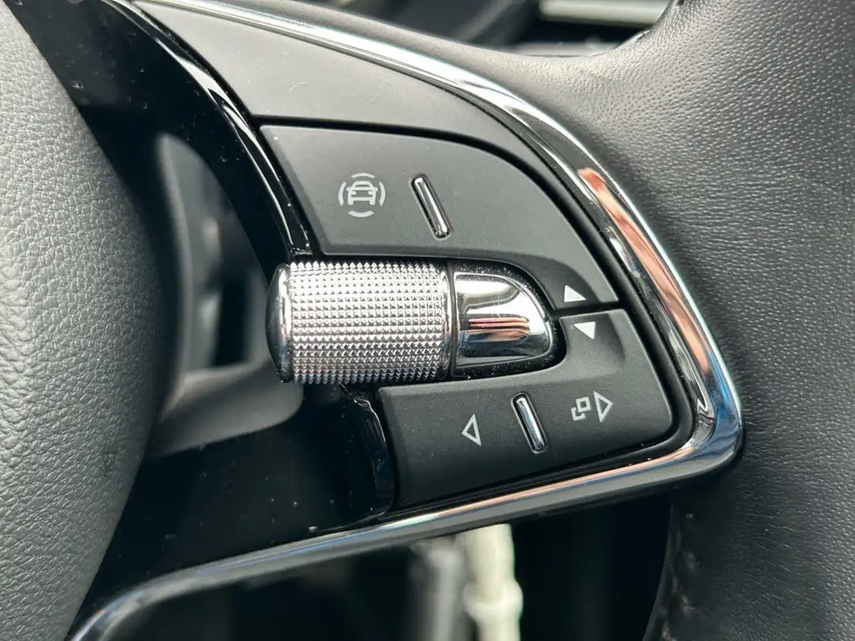 2022-skoda-fabia-10-tsi-se-comfort-109ps-big-21